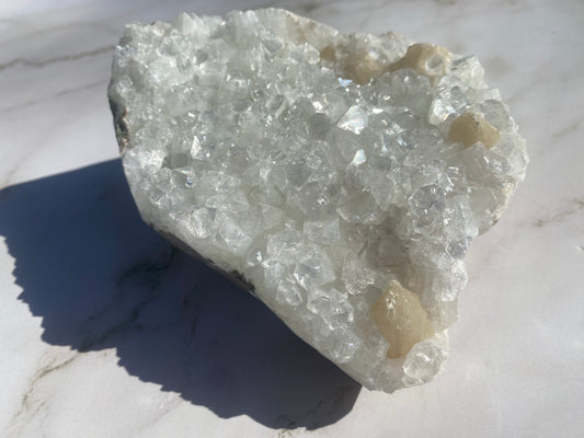Apophyllite J (アポフィライト)